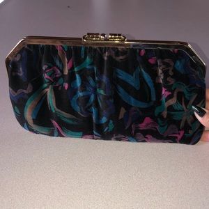 💕Velvet feel Multi-Color Clutch